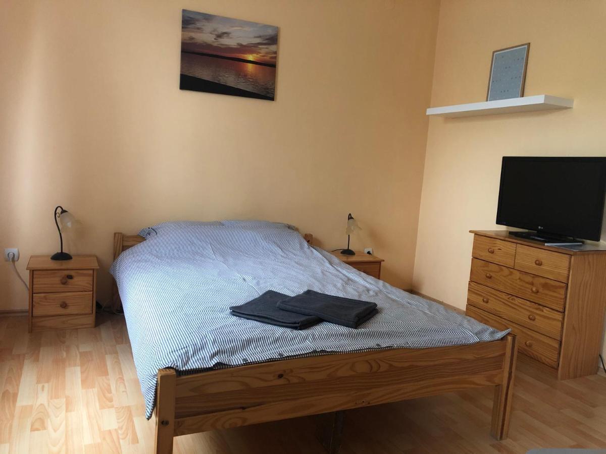 Gyongy Panzio Hotel Velence Luaran gambar