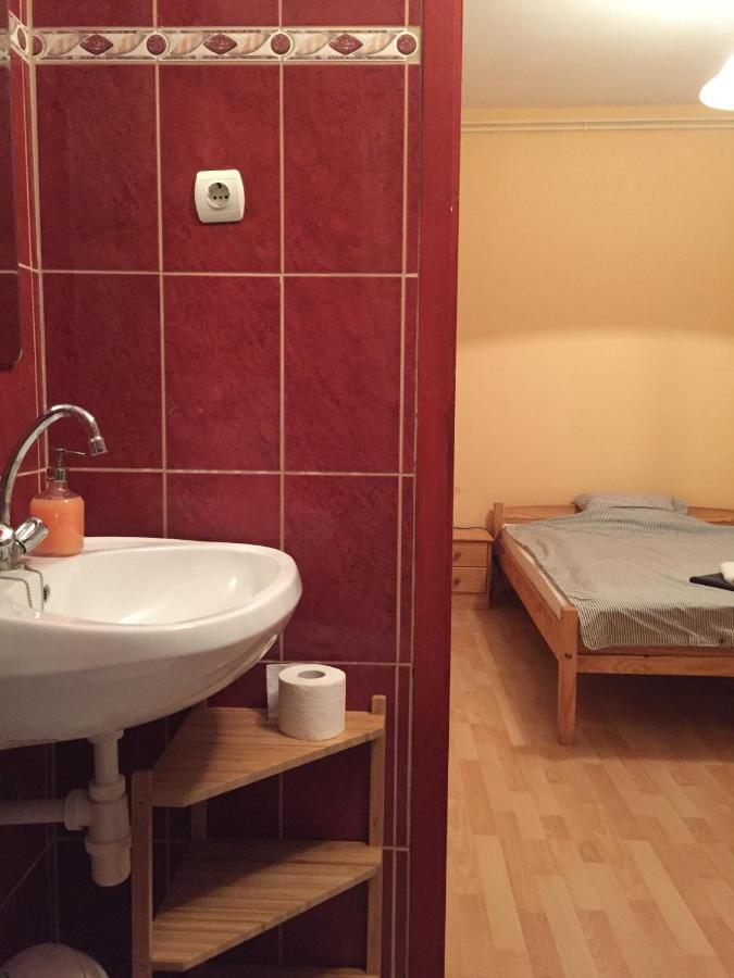 Gyongy Panzio Hotel Velence Luaran gambar